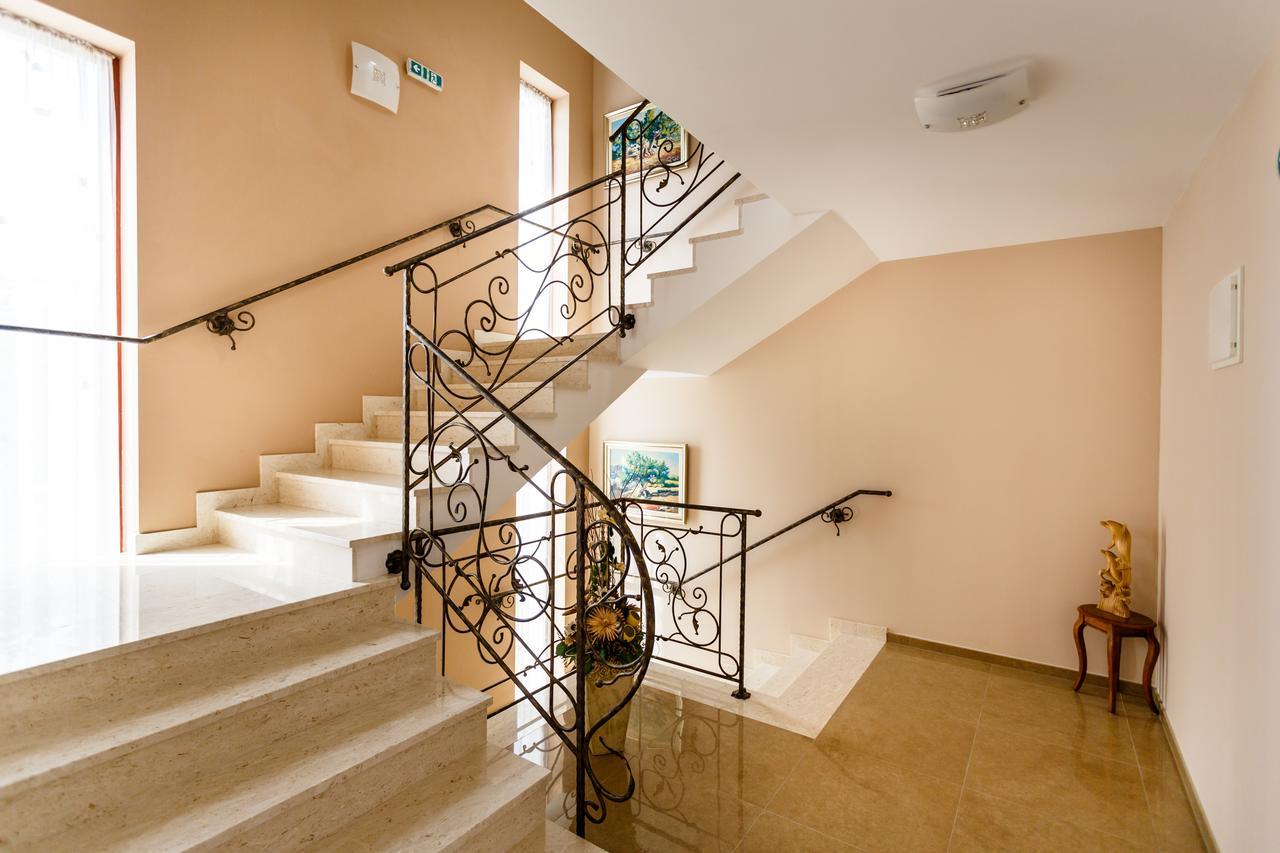 Villa Aria Malinska Exterior foto